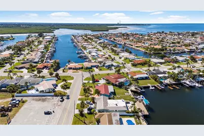 3711 Floramar Terrace, New Port Richey, FL 34652 - Photo 75