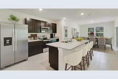 38395 Tea Rose Avenue, Zephyrhills, FL 33540 - Photo 3