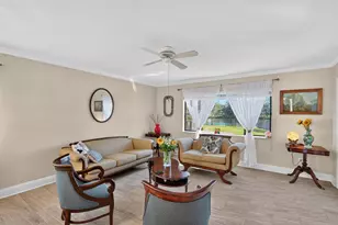 2529 Oakleaf Ln, Clearwater, FL 33763 - Photo 5