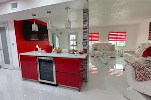 8301 Lopez Dr, Tampa, FL 33615 - Photo 13