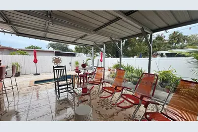 8301 Lopez Drive, Tampa, FL 33615 - Photo 21