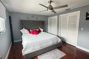 8301 Lopez Dr, Tampa, FL 33615 - Photo 19