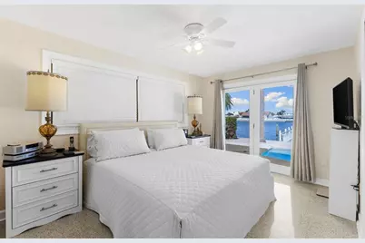 2192 Louisa Drive, Belleair Beach, FL 33786 - Photo 21