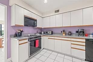 4029 Starfish Ln, Tampa, FL 33615 - Photo 17