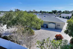 679 Fort Duquesna Dr, Sun City Center, FL 33573 - Photo 35