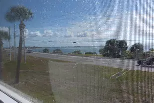 2 Causeway Blvd, Dunedin, FL 34698 - Photo 23