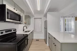 925 16th Ave N, Saint Petersburg, FL 33704 - Photo 11