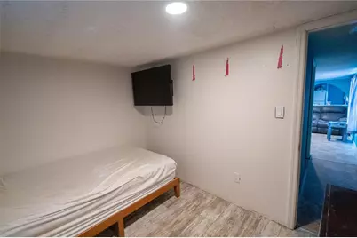 201 Maple Street, Winter Haven, FL 33880 - Photo 15