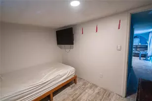 201 Maple St, Winter Haven, FL 33880 - Photo 15