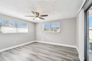 3243 Eisenhower Dr, Holiday, FL 34691 - Photo 23