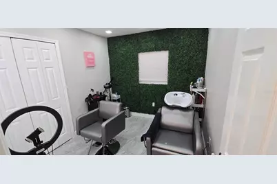 12546 Abbey Drive, Dade City, FL 33525 - Photo 17