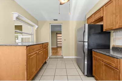 6900 9th Avenue N, Saint Petersburg, FL 33710 - Photo 11