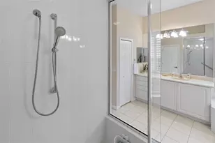 7241 Orchid Island Pl, Bradenton, FL 34202 - Photo 29