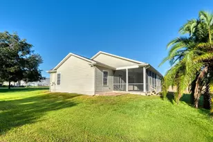 37015 Waldo Dr, Dade City, FL 33525 - Photo 15