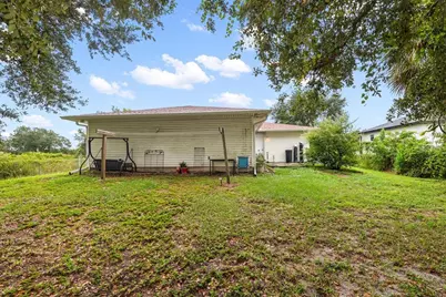 2802 73rd Street W, Lehigh Acres, FL 33971 - Photo 17
