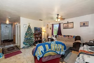 2802 73rd St W, Lehigh Acres, FL 33971 - Photo 3