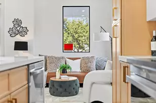 2320 W North B St, Tampa, FL 33609 - Photo 13