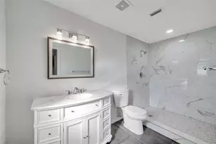 1995 Meadow Dr, Clearwater, FL 33763 - Photo 31