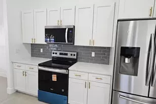 3180 Wiltshire Ave, Spring Hill, FL 34608 - Photo 11