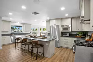 4391 38th Way S, Saint Petersburg, FL 33711 - Photo 7