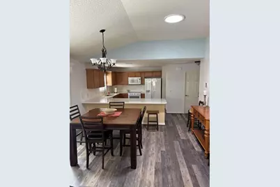 1067 Carver Court, The Villages, FL 32163 - Photo 3