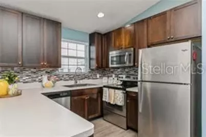 9107 Brunswick Lane, Tampa, FL 33615 - Photo 15