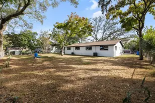 1220 E 142nd Ave, Tampa, FL 33613 - Photo 35