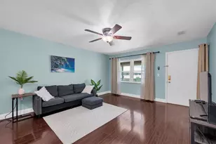 10032 65th Ave N, Saint Petersburg, FL 33708 - Photo 7