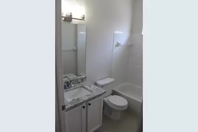 12503 Sparkleberry Road, Tampa, FL 33626 - Photo 5