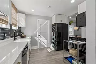 1120 17th Ave N, Saint Petersburg, FL 33704 - Photo 19