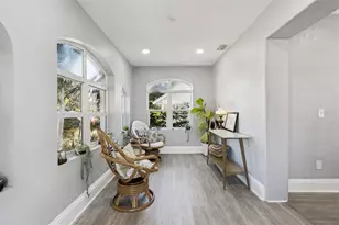 1120 17th Ave N, Saint Petersburg, FL 33704 - Photo 3