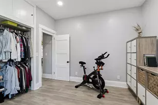 1120 17th Ave N, Saint Petersburg, FL 33704 - Photo 33