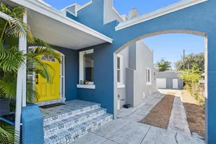 1120 17th Ave N, Saint Petersburg, FL 33704 - Photo 3