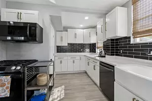 1120 17th Ave N, Saint Petersburg, FL 33704 - Photo 17