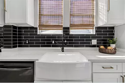 1120 17th Avenue N, Saint Petersburg, FL 33704 - Photo 19