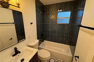 1119 Newton Ave S, Saint Petersburg, FL 33705 - Photo 19