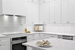 450 Gilman Pl N, Saint Petersburg, FL 33716 - Photo 17