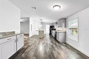 4116 Amanda Dr, Plant City, FL 33565 - Photo 9