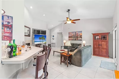 948 Lucas Lane, Oldsmar, FL 34677 - Photo 9