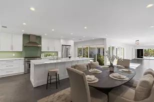 5173 Horseshoe Pl, Saint Petersburg, FL 33703 - Photo 17