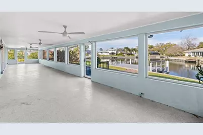 5173 Horseshoe Place, Saint Petersburg, FL 33703 - Photo 31