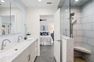 5173 Horseshoe Pl, Saint Petersburg, FL 33703 - Photo 31