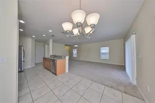 510 Laguna Mill Dr, Ruskin, FL 33570 - Photo 9