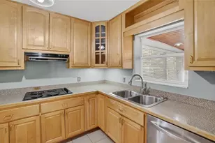 3107 S Emerson St, Tampa, FL 33629 - Photo 11