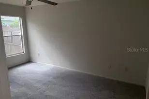 418 Benson St, Valrico, FL 33594 - Photo 9