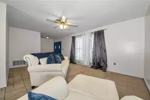 8810 Seeley Ln, Hudson, FL 34667 - Photo 5