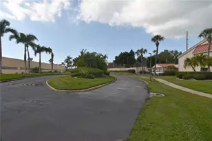 4770 Brittany Dr S, Saint Petersburg, FL 33715 - Photo 87