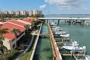 4770 Brittany Dr S, Saint Petersburg, FL 33715 - Photo 27