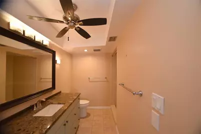 4770 Brittany Drive S #16, Saint Petersburg, FL 33715 - Photo 13