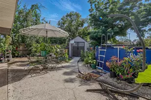 1211 E Camellia Dr Dr, Brandon, FL 33510 - Photo 19